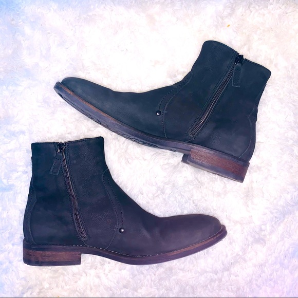 Johnston & Murphy Side Zip Black Leather Ankle Boots main image 5